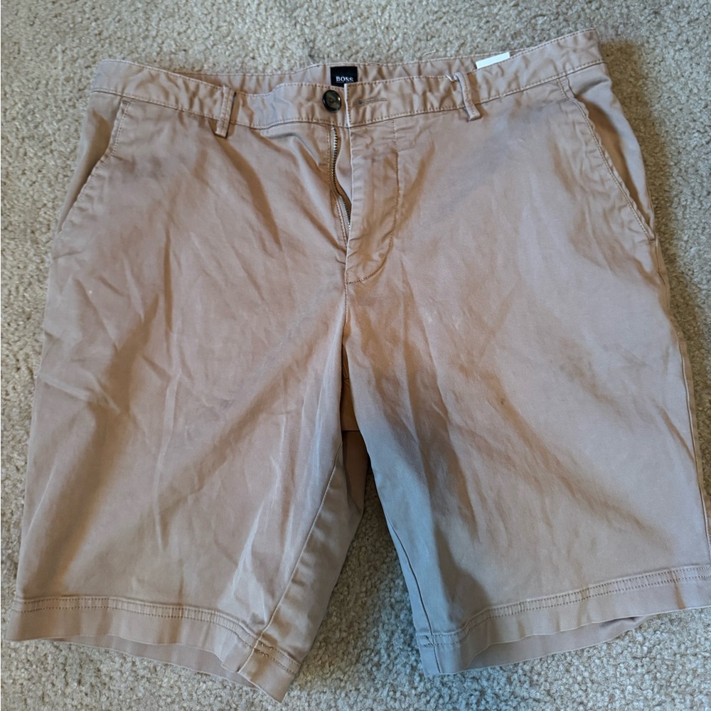 Tan Hugo Boss shorts 💛